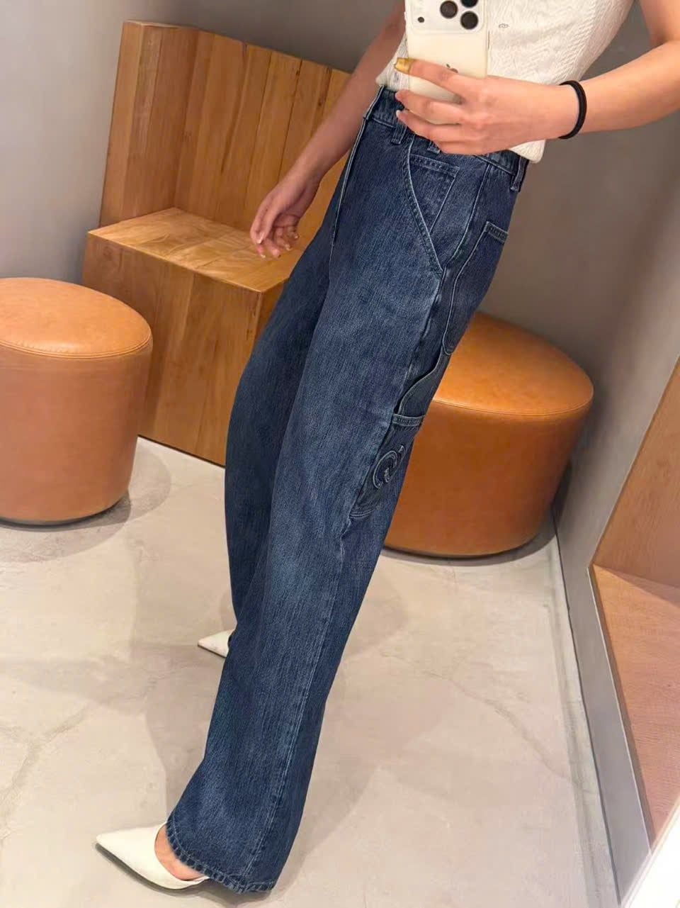  Quần Jeans ống suông xanh denim túi chéo 