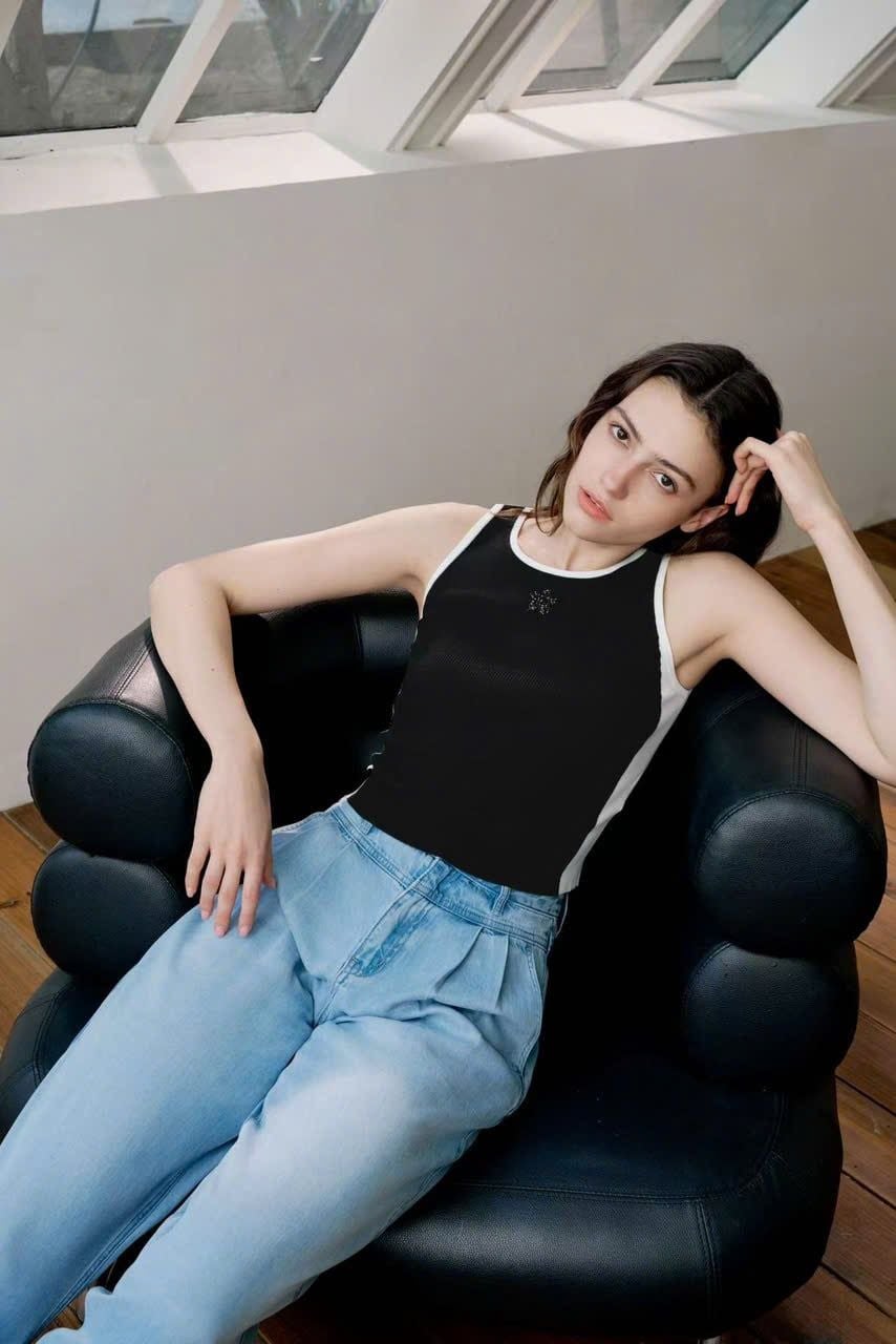  Áo tanktop Đen viền trắng đính sao 