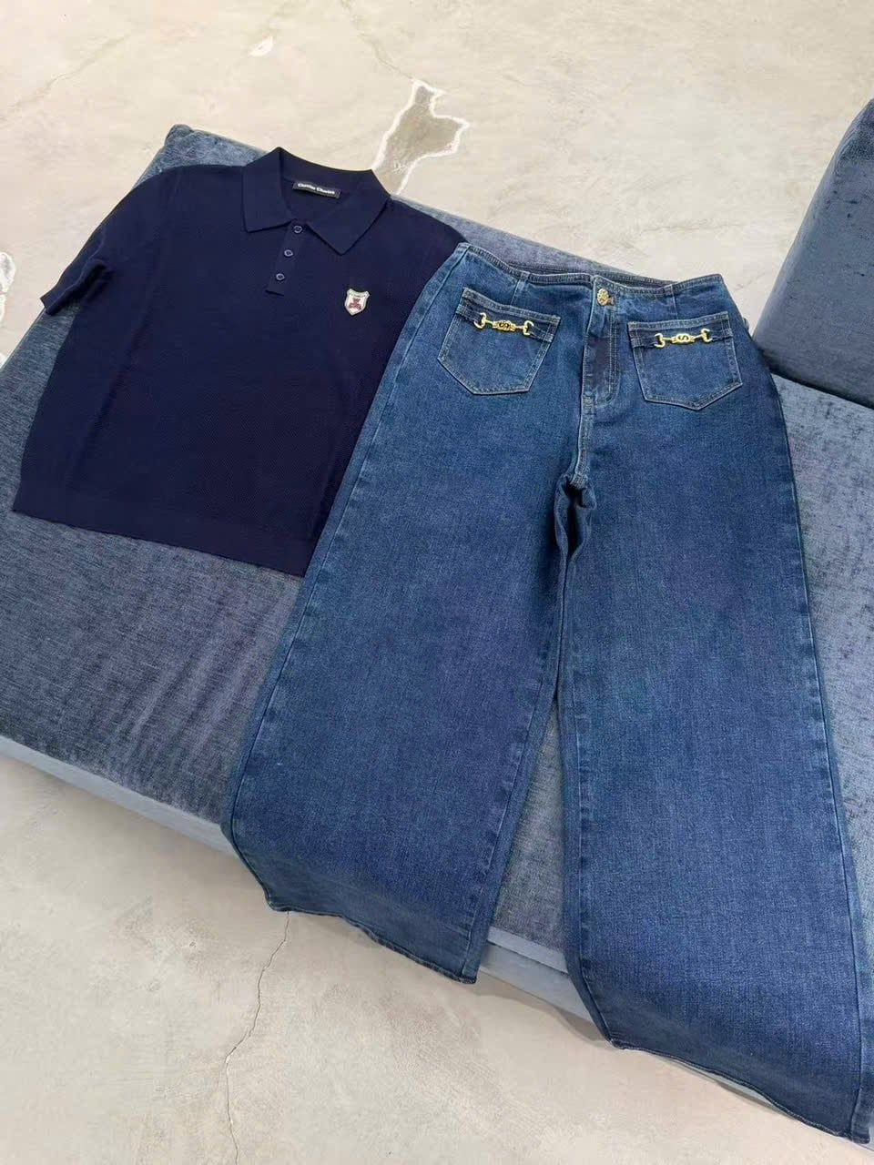  Áo polo xanh navy logo huy hiệu 