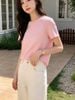  1.Áo T- hồng trám, logo ngực nơ ngực trái 
