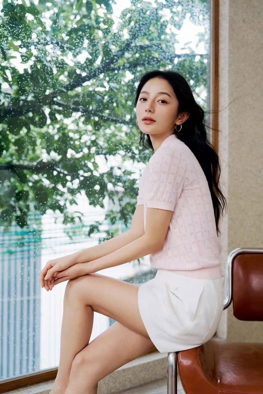  Áo Polo hồng pastel dệt kim 
