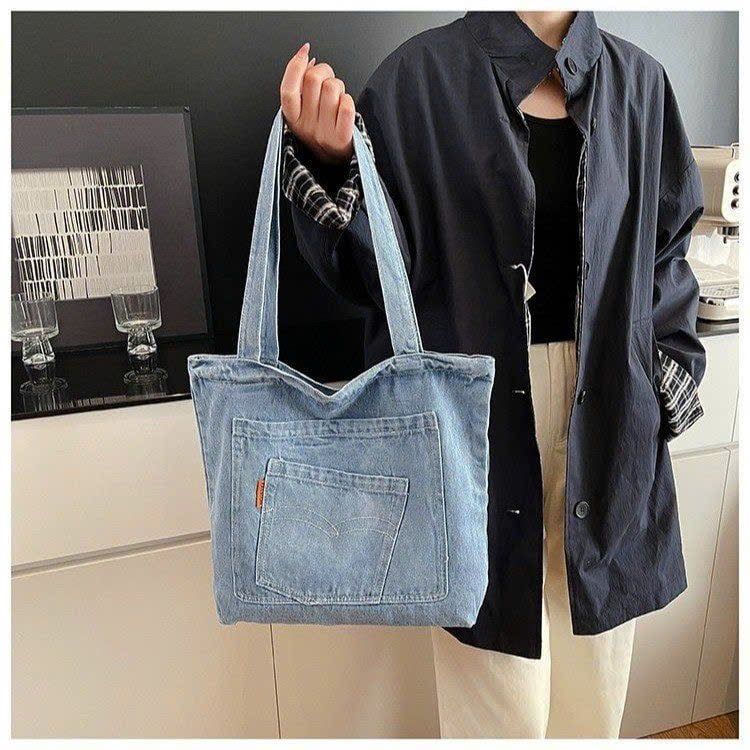  Chiếc Túi Tote Denim Vải Jeans  Form Đứng 