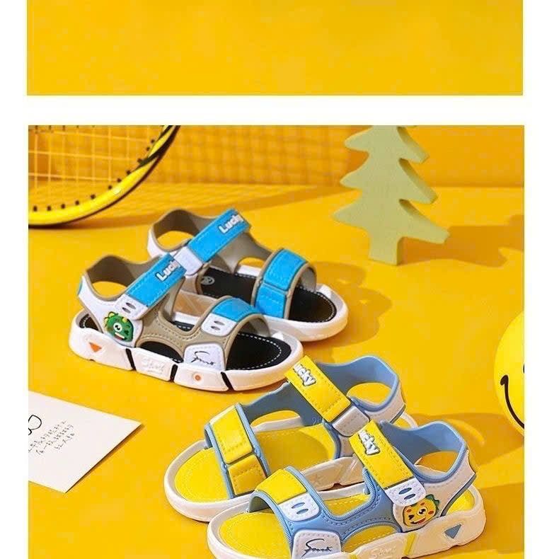  Giầy Sandal Trẻ Em 