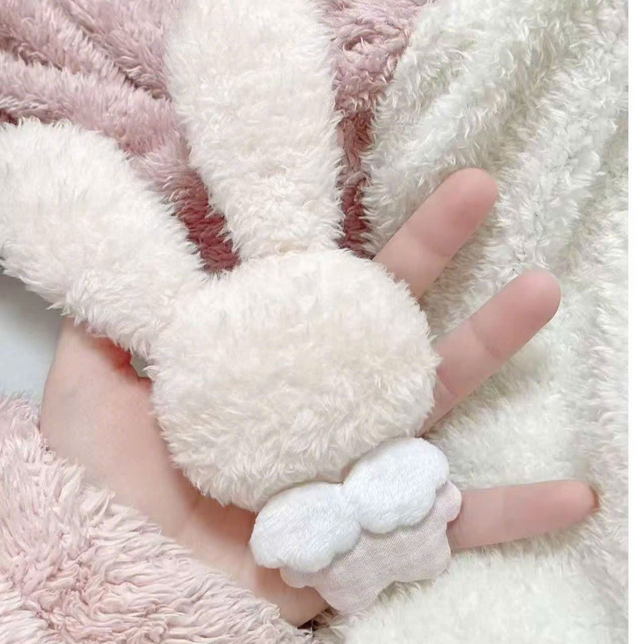  Bé Thỏ Bông Mini 