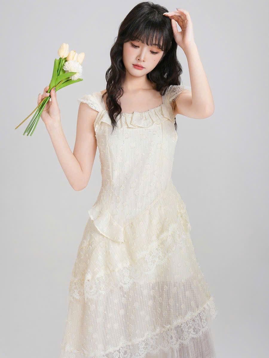  Đầm Nữ Ren Thêu Không Tay 