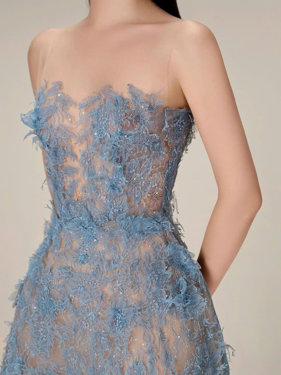  Đầm Ren Sang Trọng Nhẹ Nhàng 