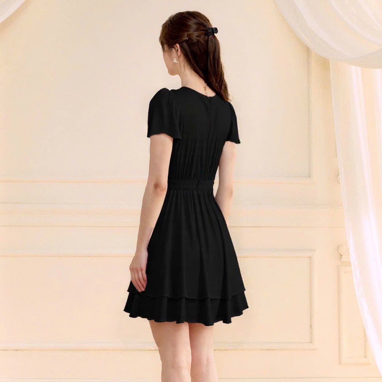  Váy Màu Trơn, Cổ V, Tay Áo Xếp Nếp 