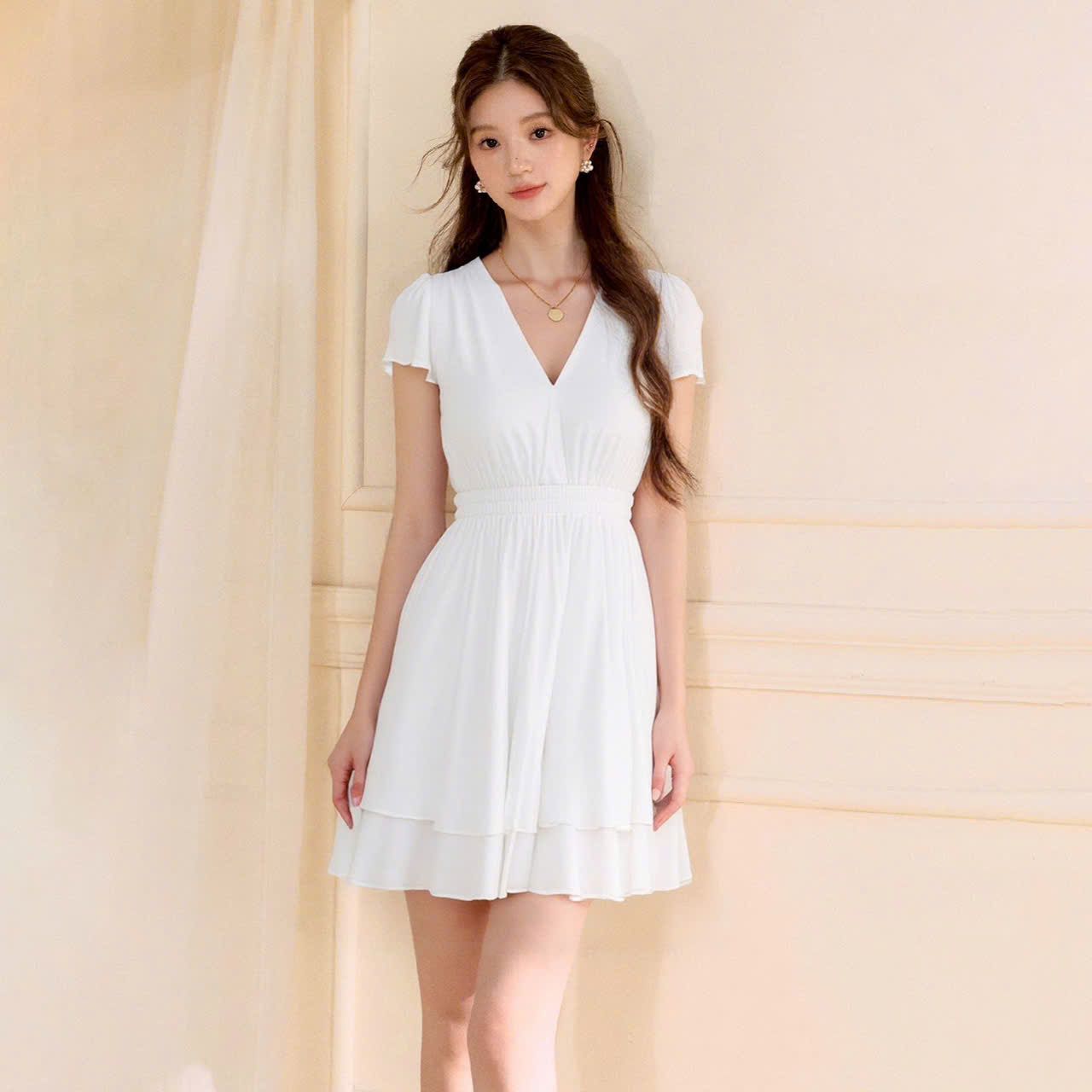  Váy Màu Trơn, Cổ V, Tay Áo Xếp Nếp 