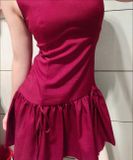  Váy Đỏ Đô Chân Bồng 