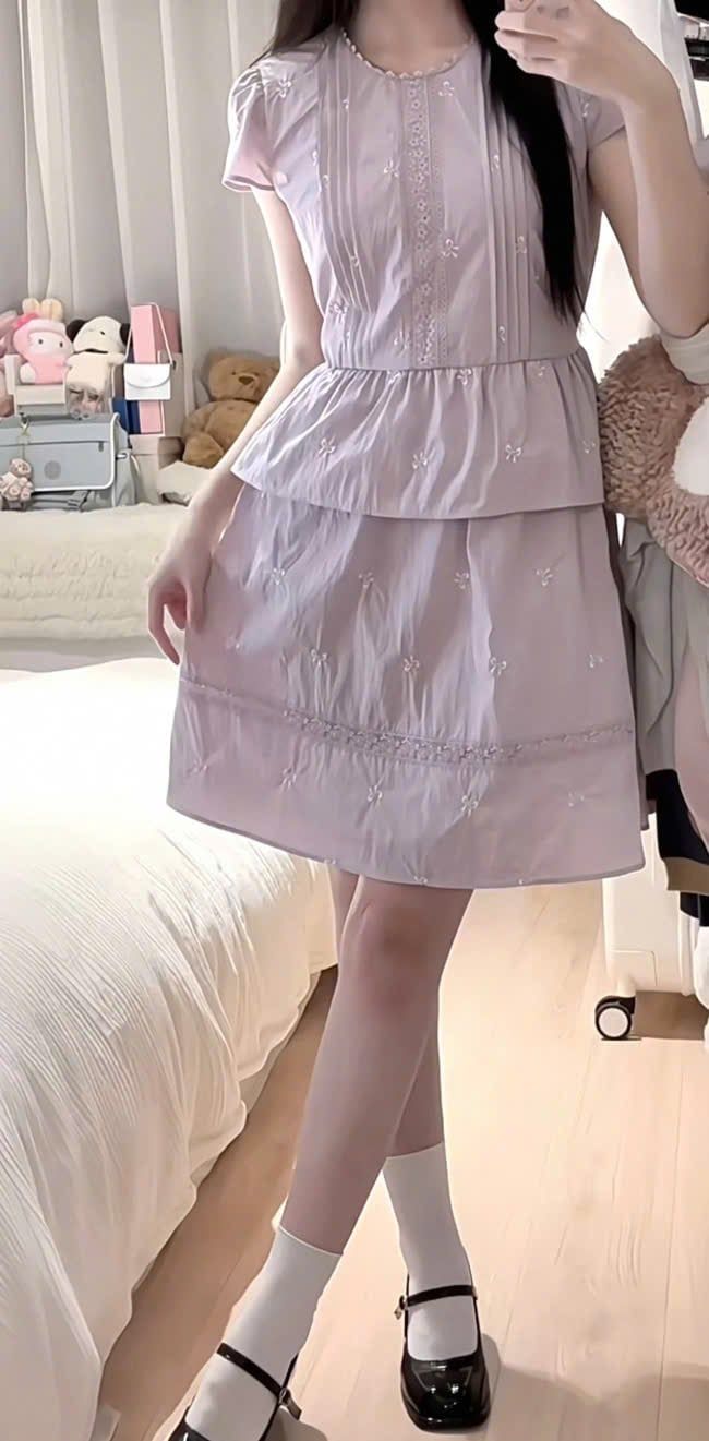  Đầm Tay Áo Kiểu Pháp 