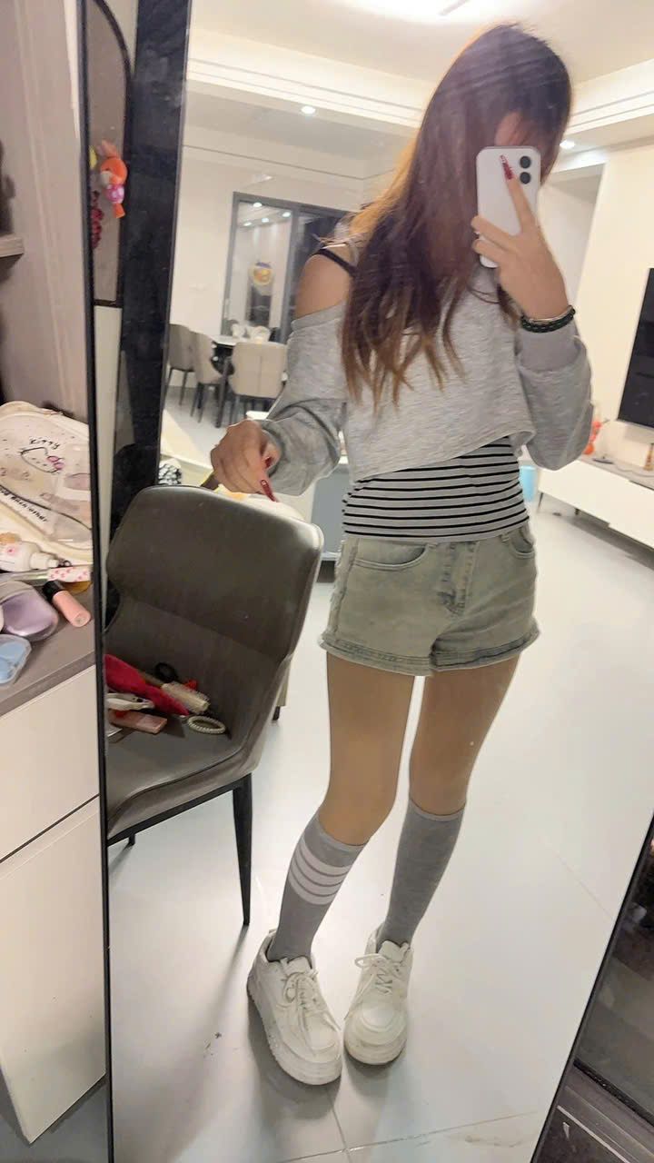  Áo hoodie Dài Tay Dài Lệch Vai 