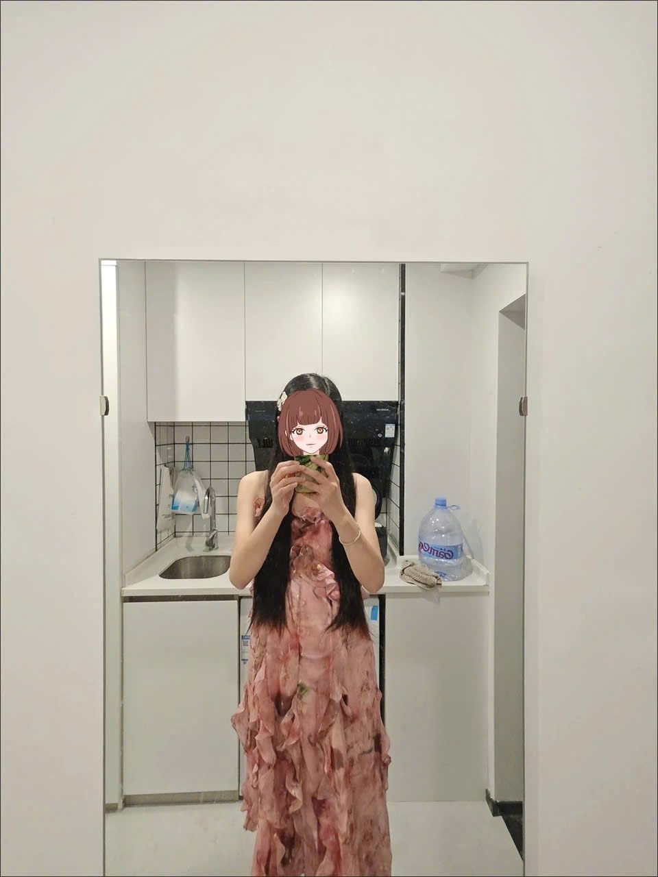  Đầm Maxi Hoa Bèo Dọc Xếp Ly 