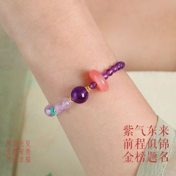  Vòng Tay màu Tím Có Charm 