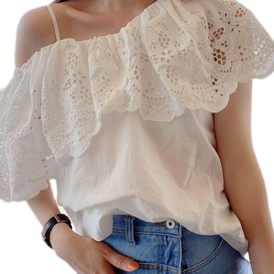  Áo Sơ Mi Trắng Lệch Vai 