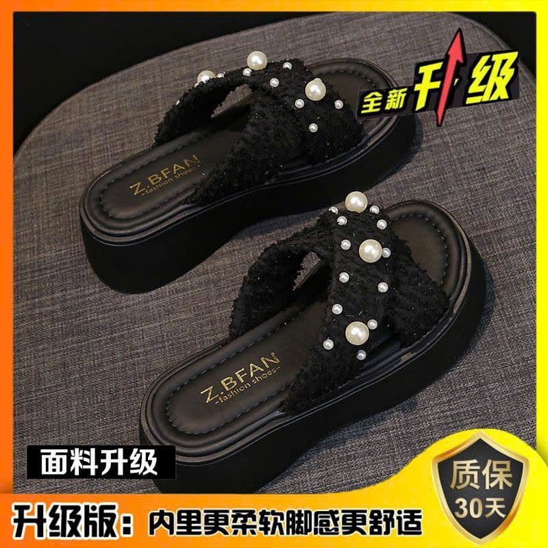  Dép Quai Ngang Đế Dày Đính Ngọc Trai 