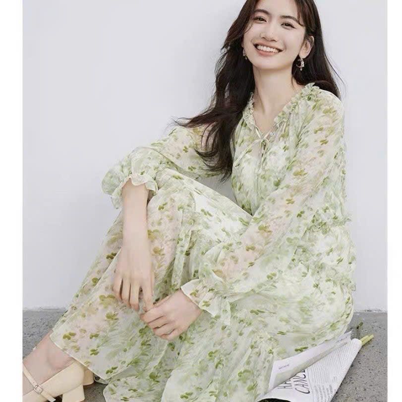  Đầm Liền Dài Tay Cổ V Nhún Ly 