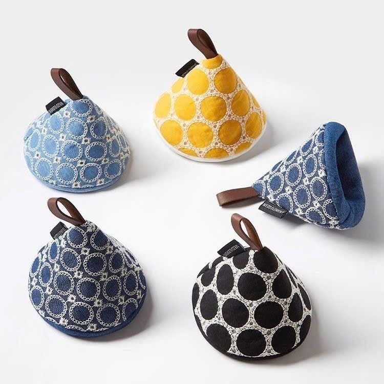  Mũ Chụp Chống Bỏng Hình Tam Giác 