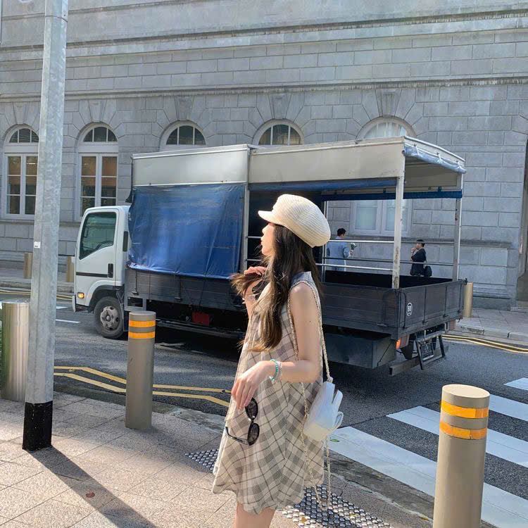  Đầm caro dáng chữ A phong cách Pháp 