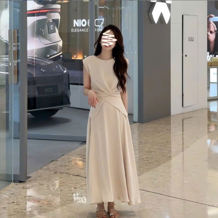  Set Áo + Chân Váy Dài Màu Kem Size SML 