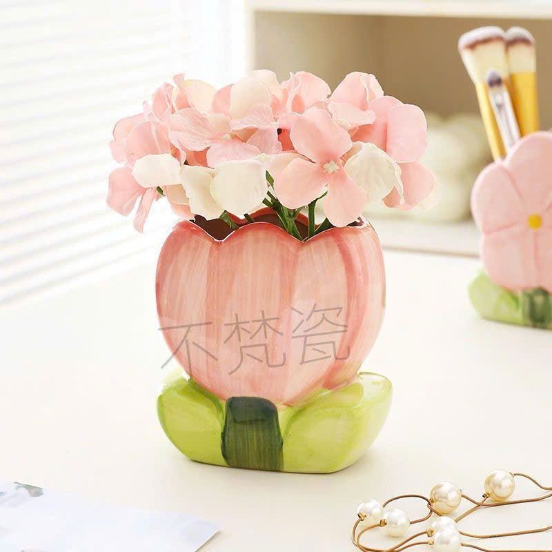  Lọ Bút Gốm Hoa Tulip Dễ Thương 