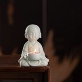  Tượng Chú Tiểu Bê Nến 