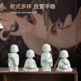  Tượng Chú Tiểu Bê Nến 