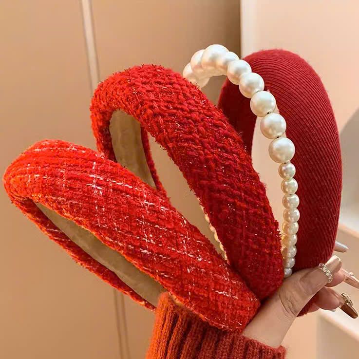  Set Cài Tóc Năm Mới 