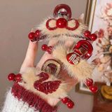  Kẹp Tóc Đính Hạt Đỏ Và Lông Vũ Giả 