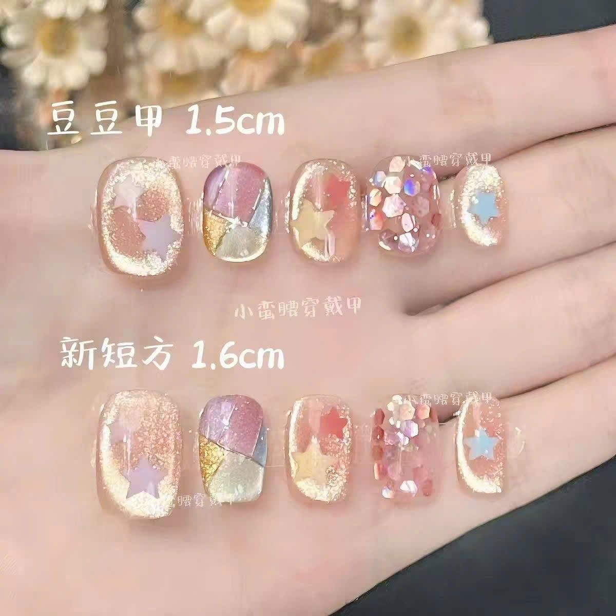  Mẫu Móng Tay Giả Đính Đá 