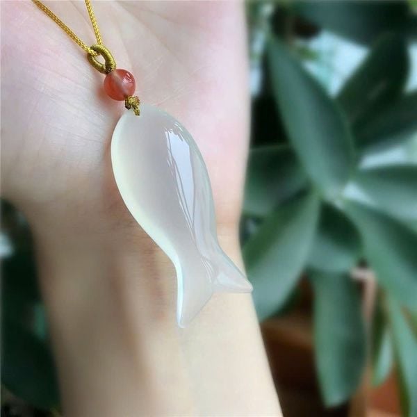 Mặt Dây Chuyền Hình Cá Mã Não Trắng 
