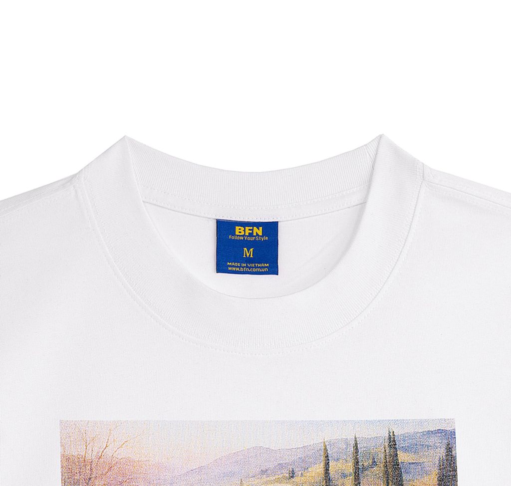 Áo Thun In The Tulip Garden - BFTS017