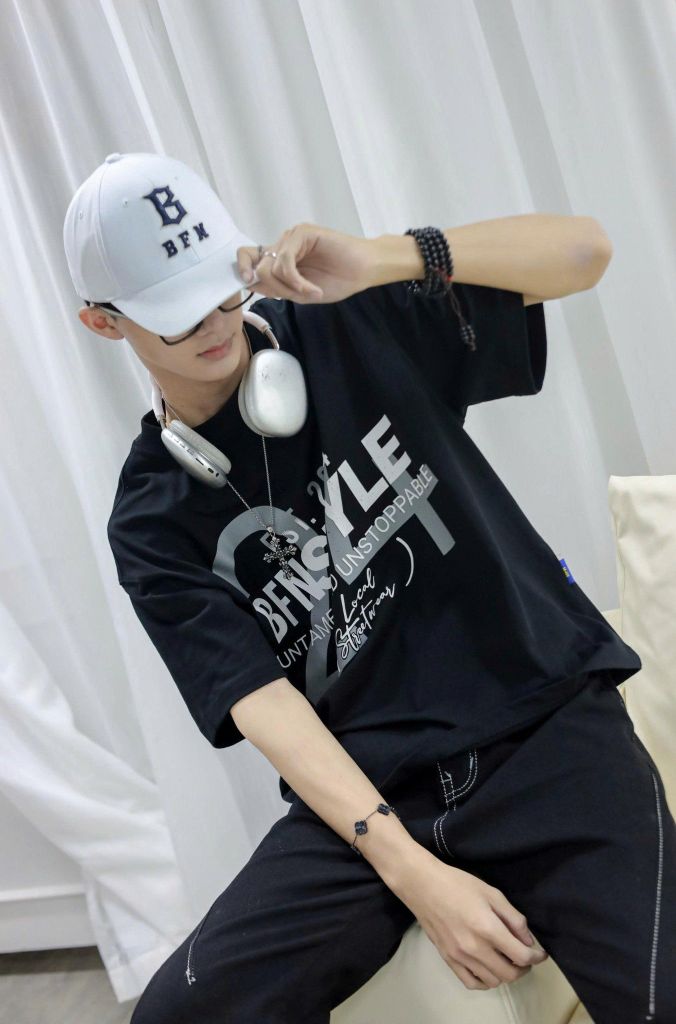 Áo Thun Boxy Twenty Four BFN - BFBXY005