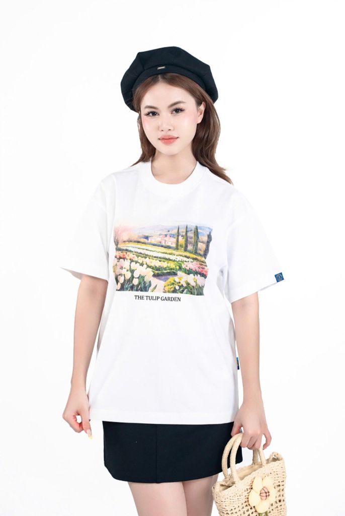 Áo Thun In The Tulip Garden - BFTS017