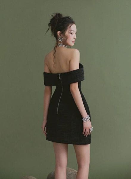  PEBBLE BALLET PEARL DRESS 