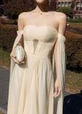  Glacyn Off-Shoulder Tulle Gown with Detachable Cape Sleeves 