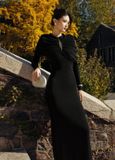  Lunavex Black Mermaid Gown Structured Long-Sleeve Dress with Jewel Accent 