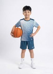 Set Thể Thao Cho Bé Siêu Nhẹ Ultra Light Ombre Hoạ Tiết Isometric (Xám Xanh + Xanh Xám)