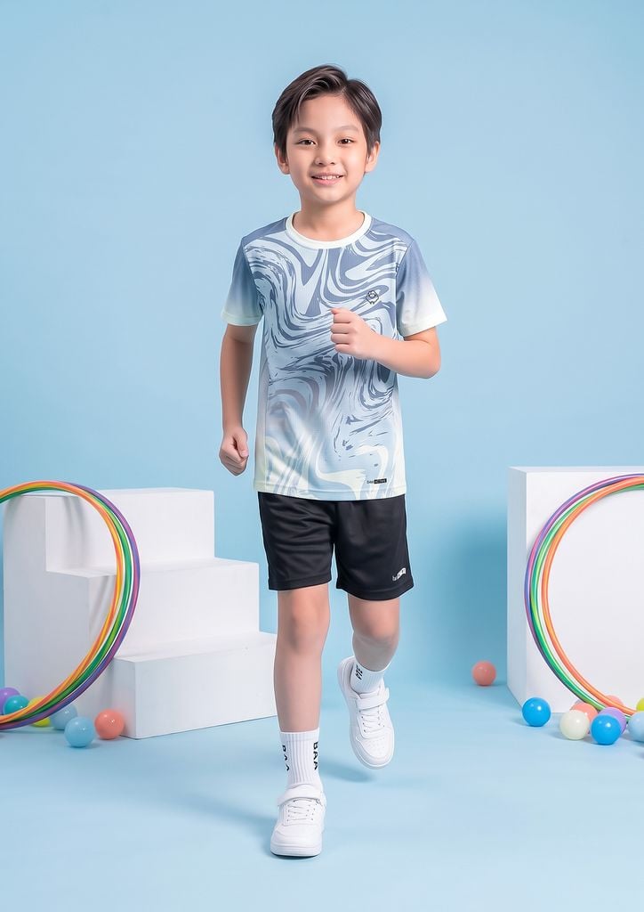 Set Thể Thao Cho Bé Siêu Nhẹ Ultra Light Hoạ Tiết Paint Flow (Xám + Đen 10 Form Ngắn)