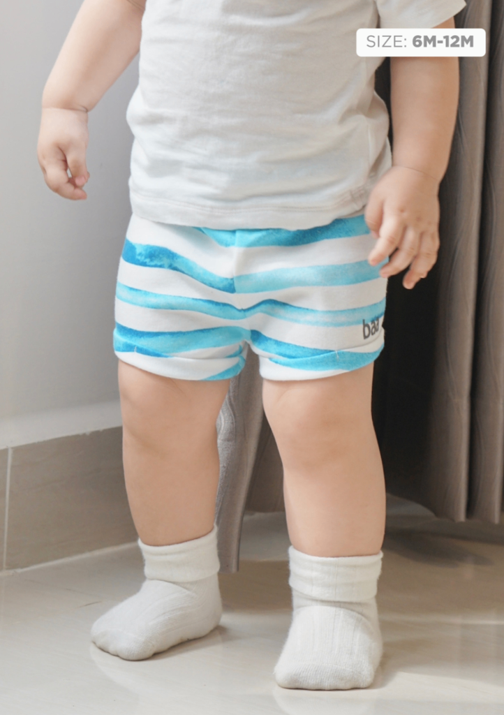 Quần Short Sơ Sinh Bé Trai Trắng Sọc Xanh