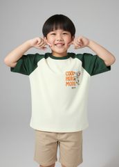 Áo Thun Raglan Form Rộng Bé Trai Kem Phối Xanh Cool Hero Mode