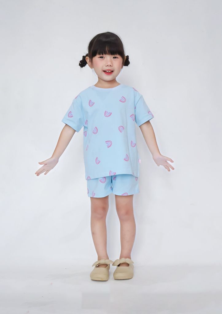 Bộ Thun Ngắn Tay Form Rộng Bé Gái Xanh Hoạ Tiết Cầu Vồng