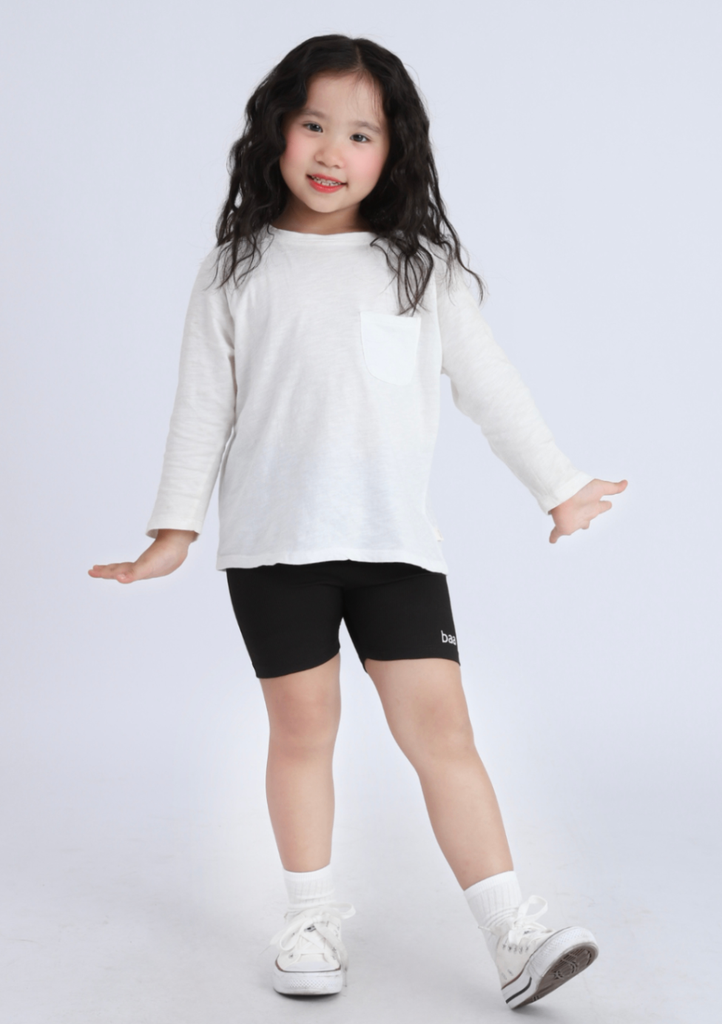 Quần Biker Bé Gái Thun Gân Đen 02