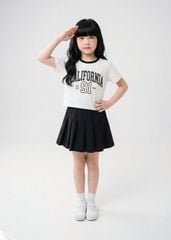 Set Thun Ngắn Tay & Chân Váy Xếp Ly Bé Gái Trắng Phối Xám California