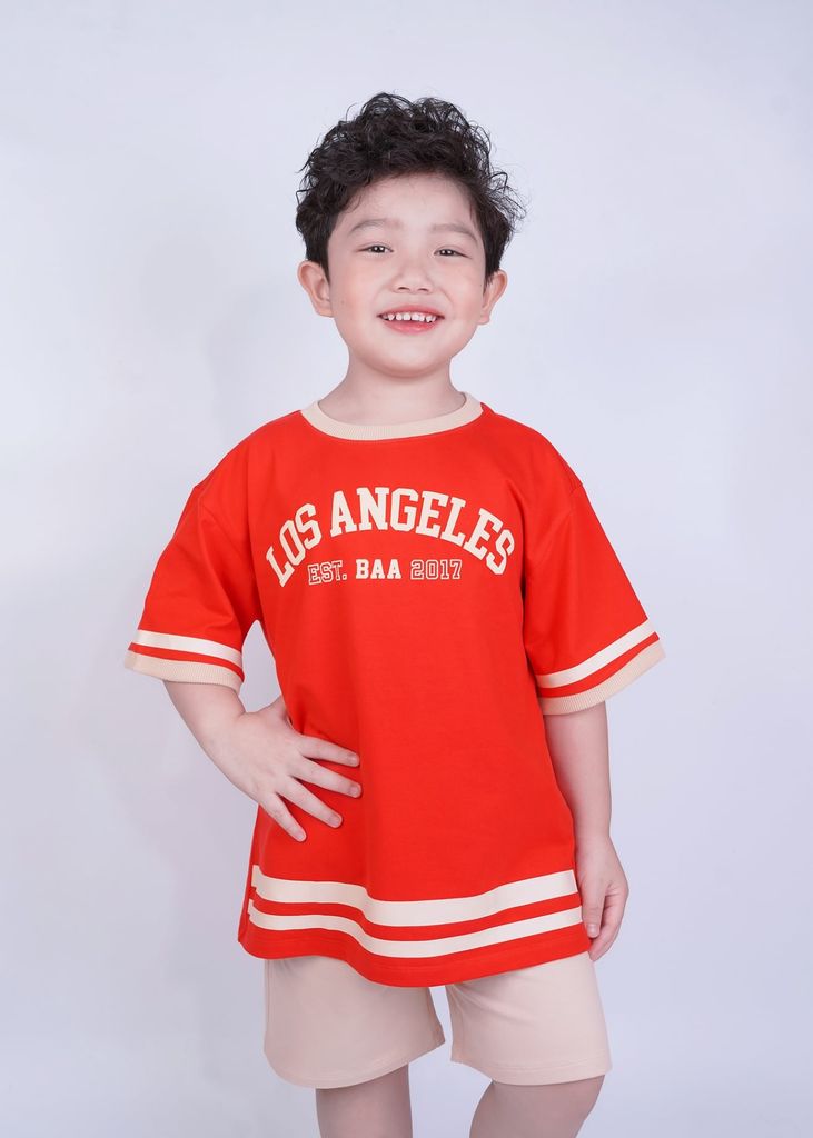 Set Thun Form Rộng Bé Trai Đỏ Los Angeles Phối Be