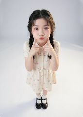 Đầm Polo Ngắn Tay Bé Gái Kem Hoạ Tiết Cherry