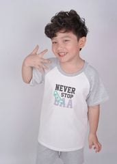 Bộ Thun Tay Raglan Bé Trai Trắng Kem Phối Xám Never Stop