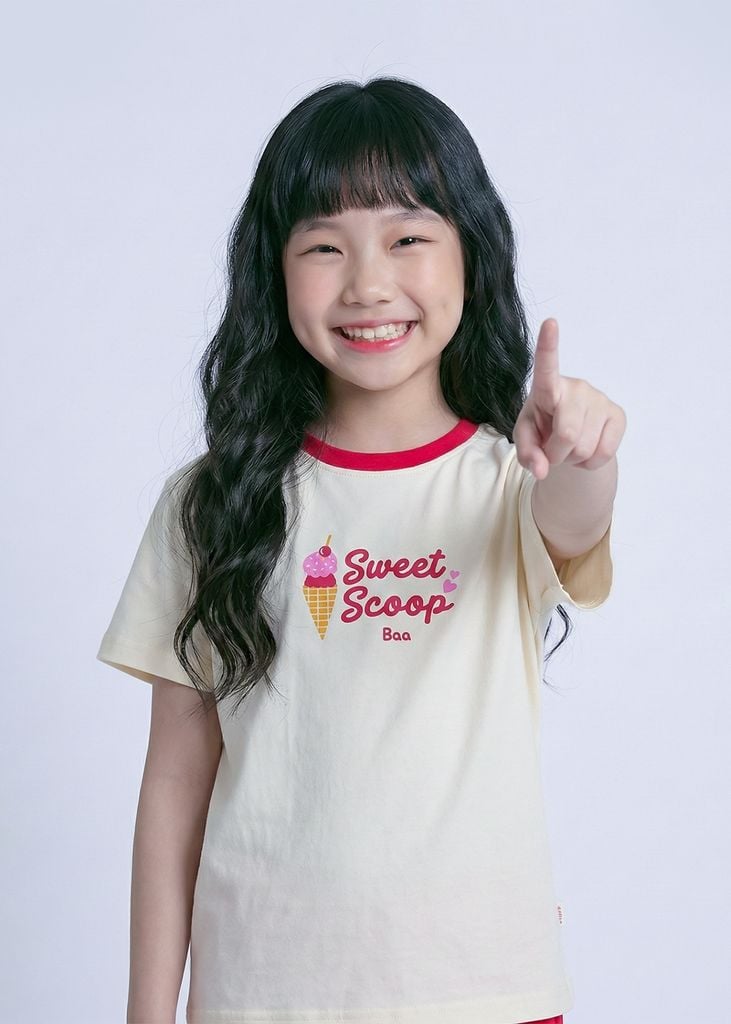 Bộ Thun Ngắn Tay Bé Gái Form Rộng Kem Ice Cream Phối Đỏ