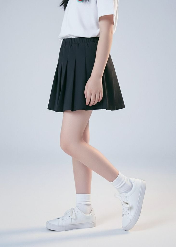 Chân Váy Quần Xếp Ly Bé Gái Đen 06