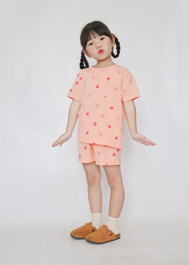 Bộ Thun Ngắn Tay Bé Gái Form Rộng Cam Hoạ Tiết Quả Táo