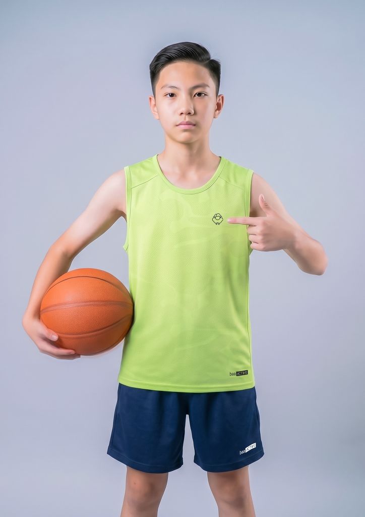 Áo Thể Thao Cộc Tay Bé Trai Siêu Nhẹ Ultra Light Xanh Lá